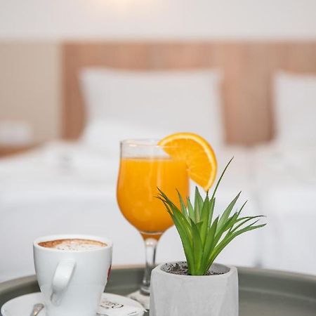 Nacional Motel Требине Екстериор снимка