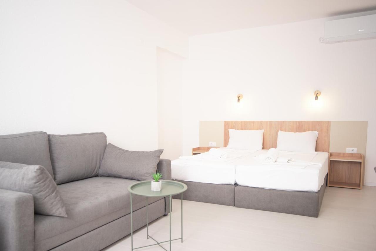Nacional Motel Требине Екстериор снимка