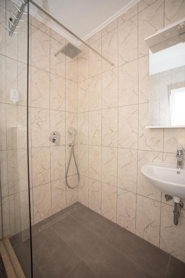 Nacional Motel Требине Екстериор снимка