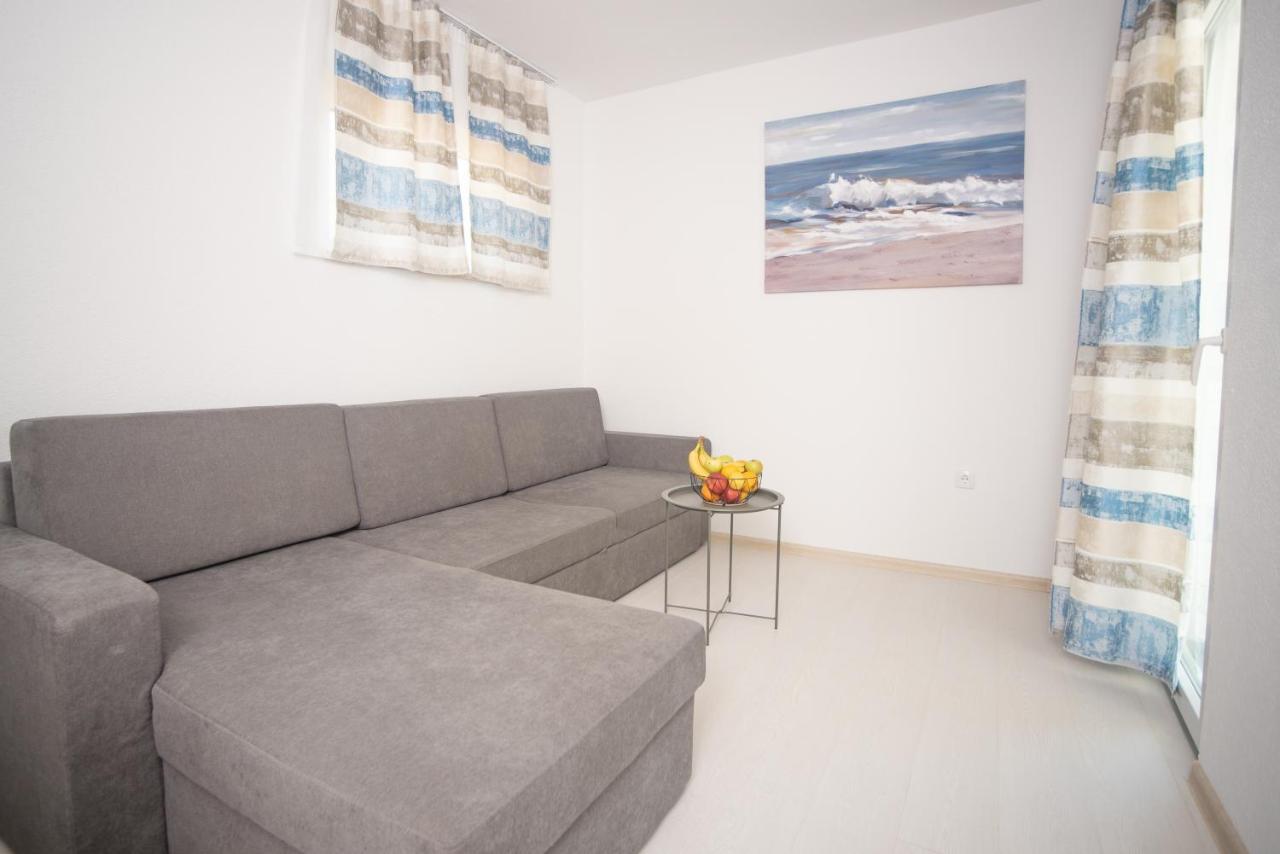 Nacional Motel Требине Екстериор снимка